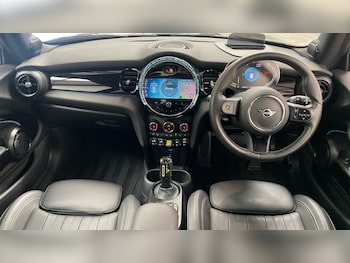 Used MINI Hatch 2023 for sale - 79436750: Photo