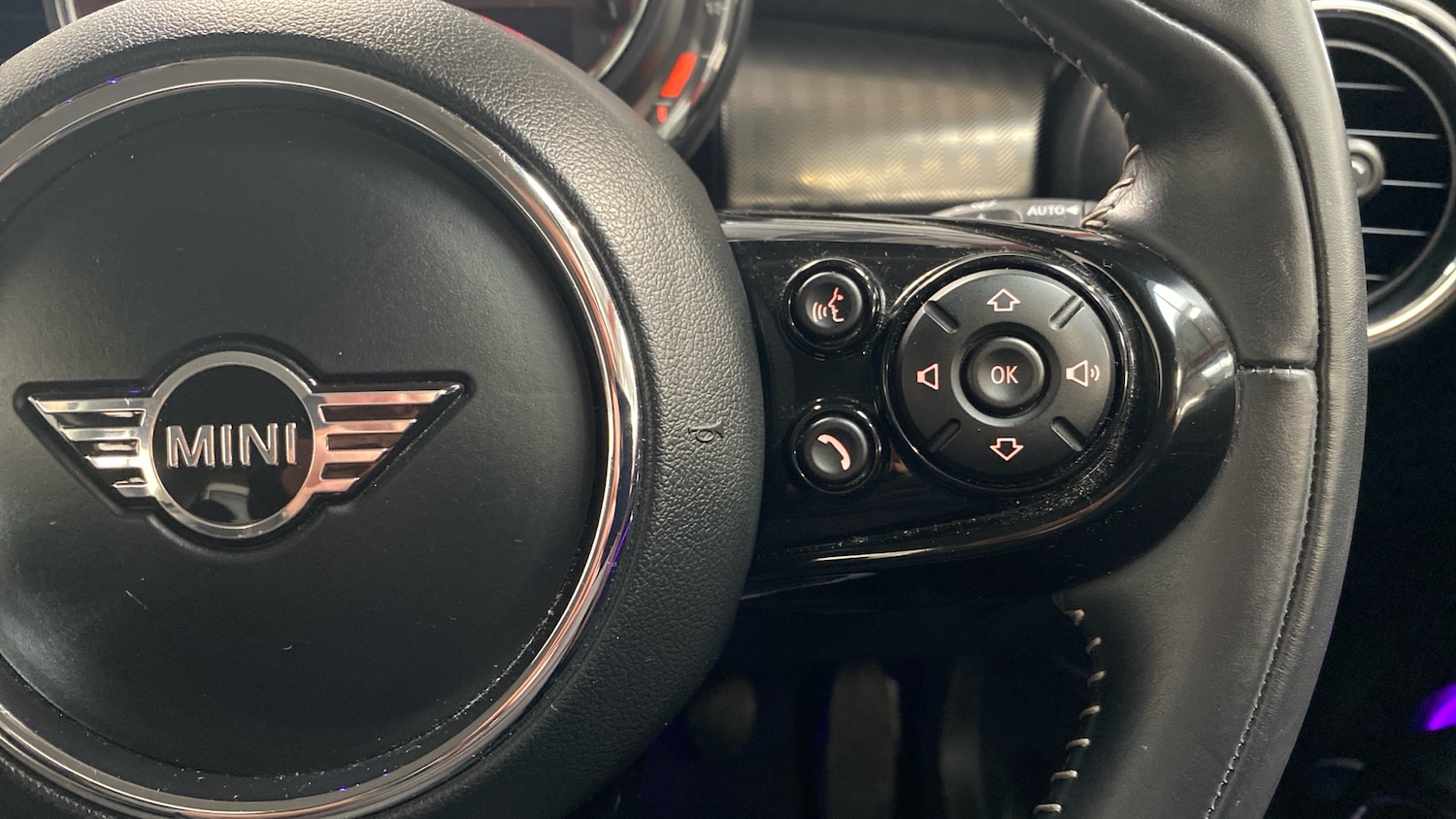 Used MINI Hatch 2019 for sale - 77154308: Photo 18