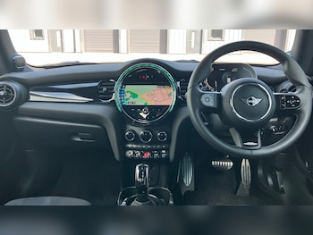 Used MINI Hatch 2024 for sale - 78325464: Photo