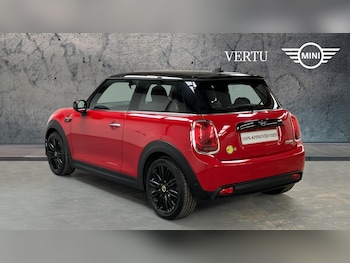 Used MINI Hatch 2023 for sale - 78657074: Photo