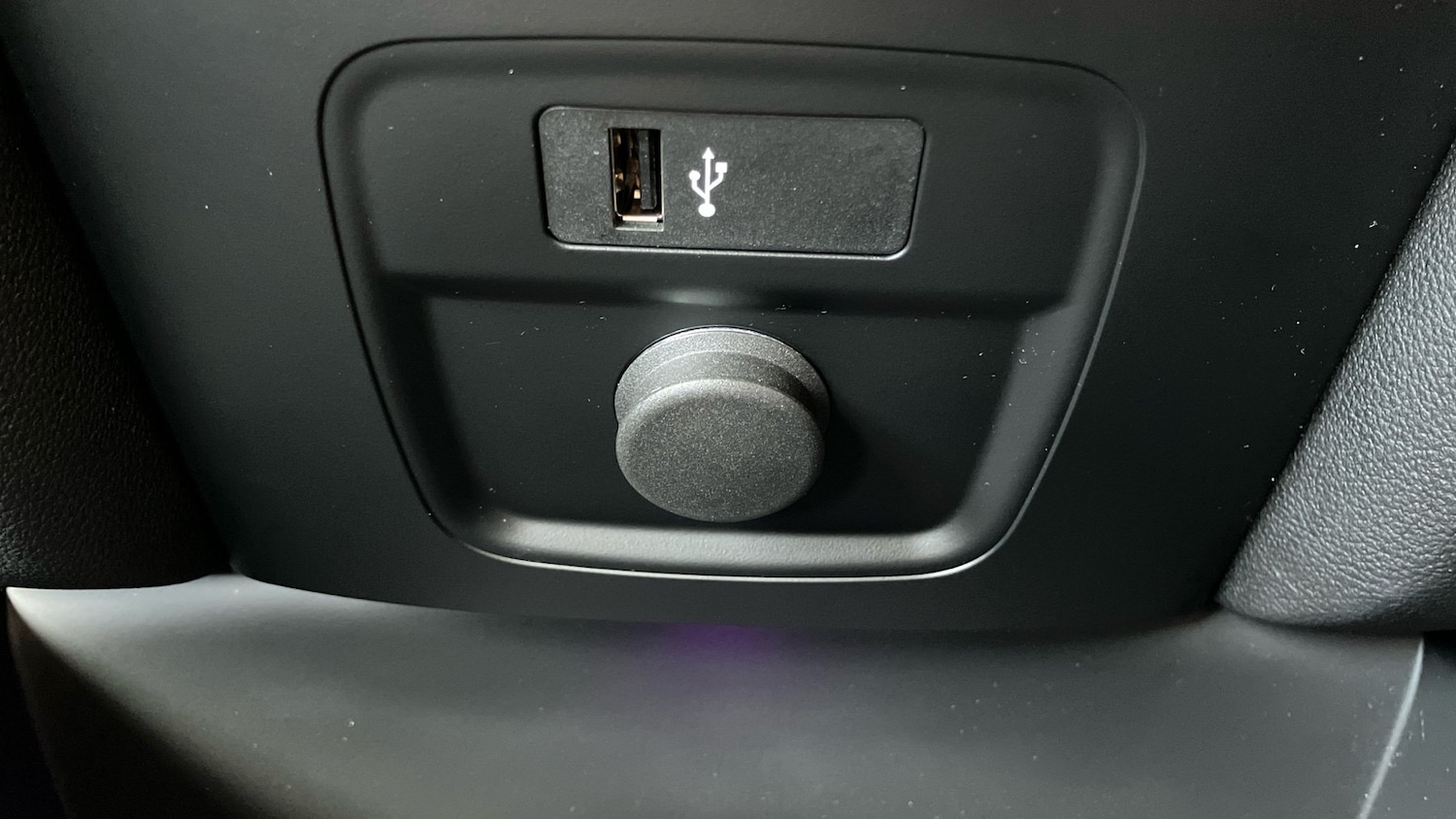 Vehicle 44