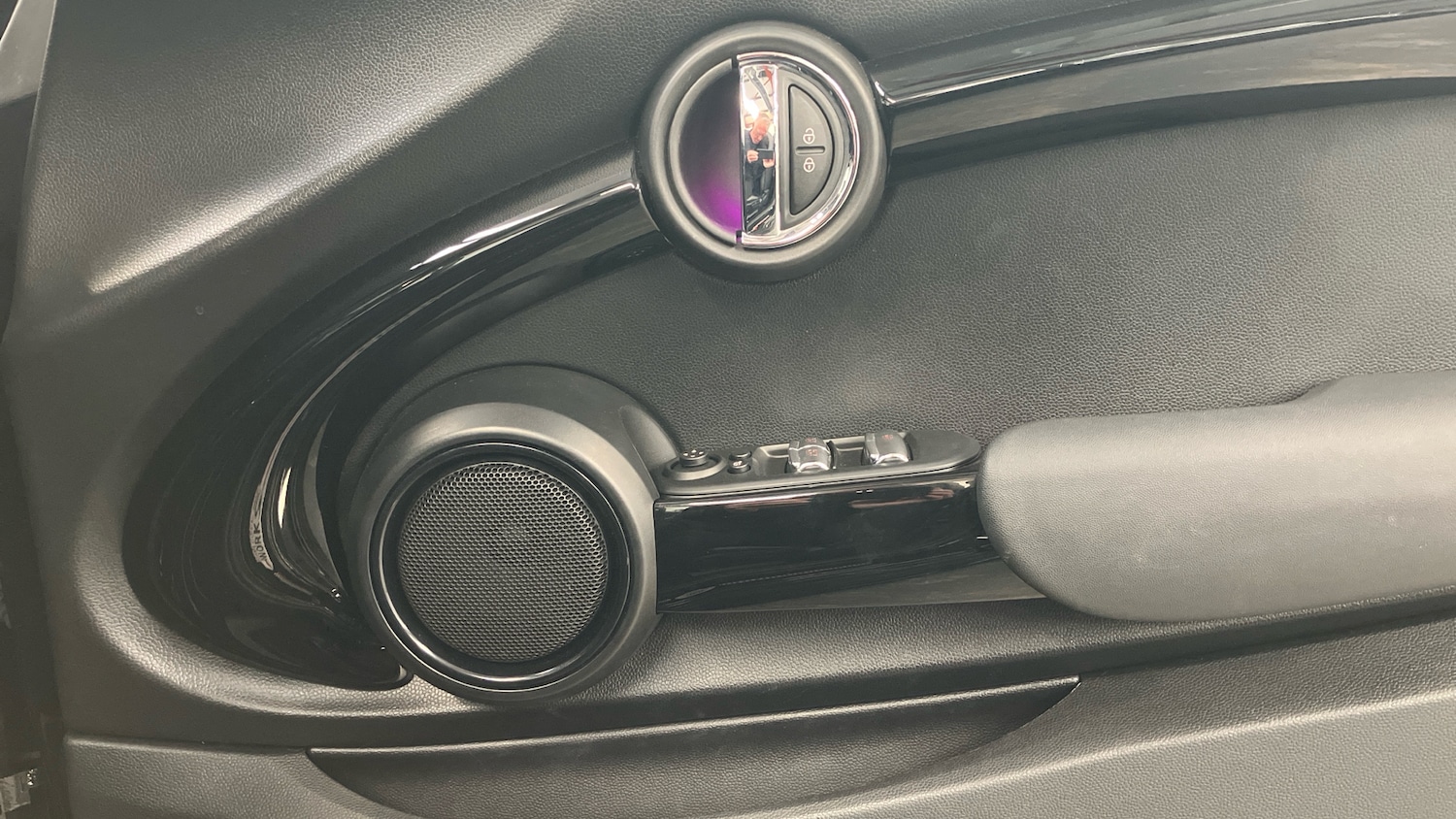 Used MINI Convertible 2019 for sale - 77589706: Photo 46