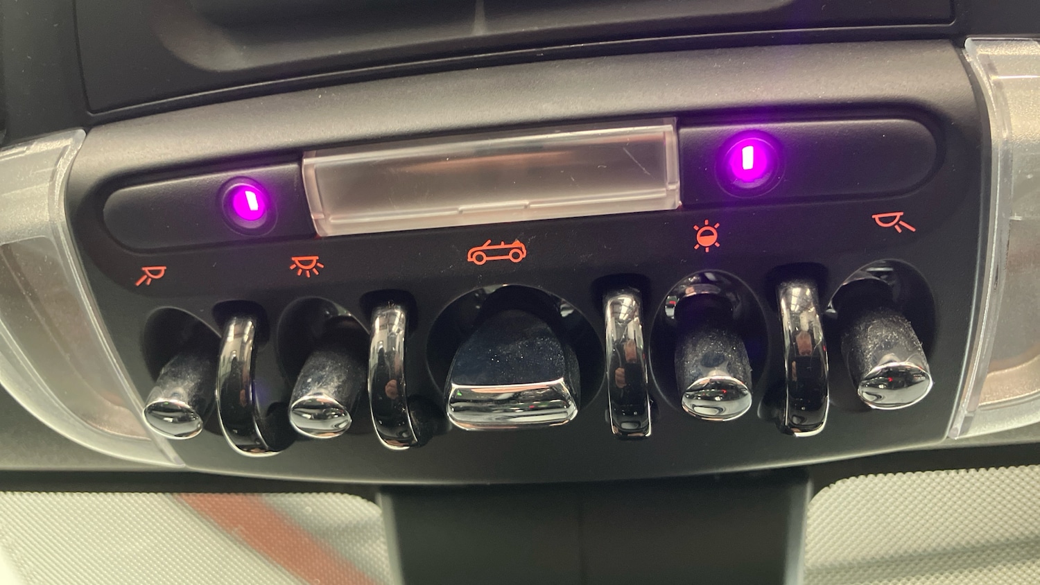 Used MINI Convertible 2019 for sale - 77589706: Photo 70