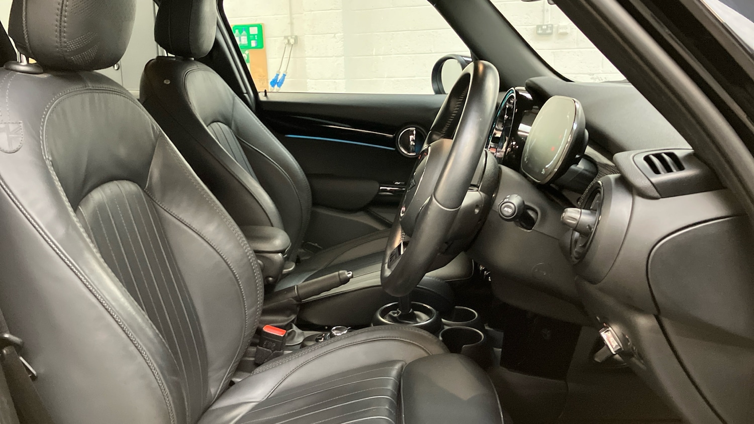 Used MINI Hatch 2023 for sale - 78066646: Photo 11