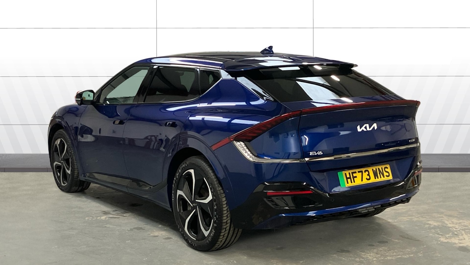 Used Kia EV6 2023 for sale - 77605139: Photo 2