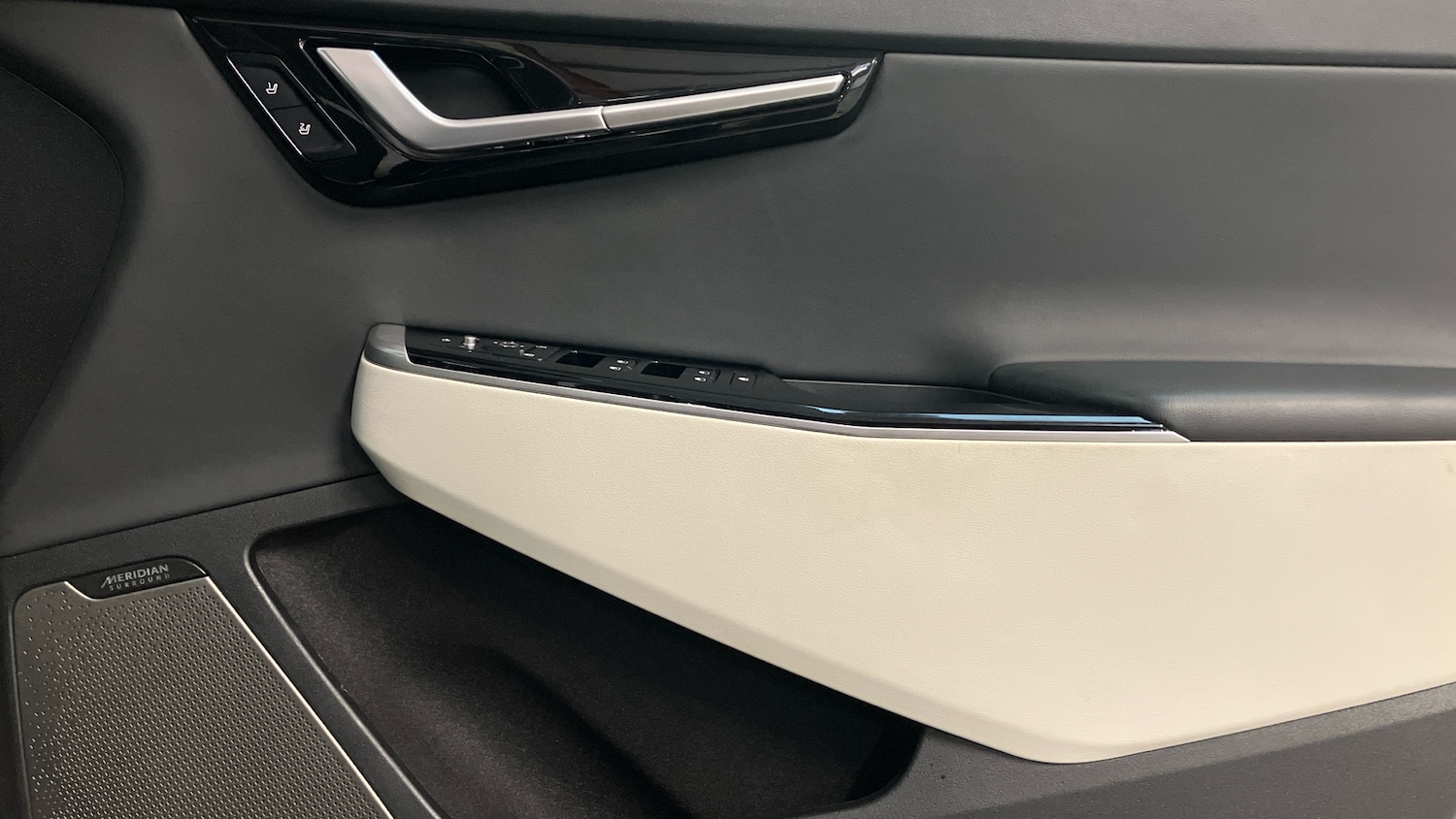 Used Kia EV6 2023 for sale - 77605139: Photo 53