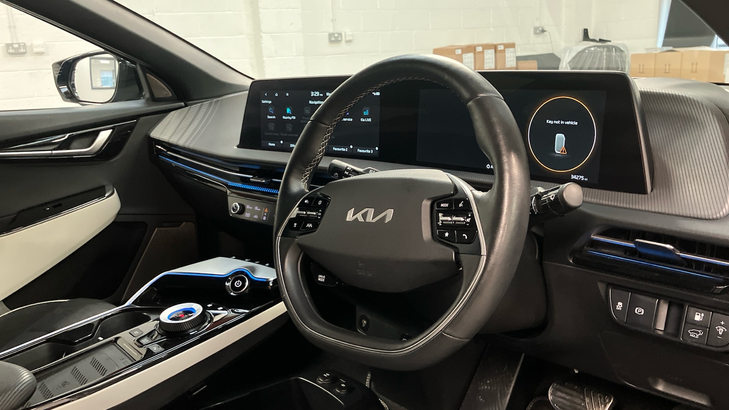 Used Kia EV6 2023 for sale - 77605139: Photo 6