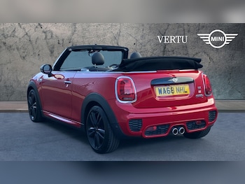 Used MINI Convertible 2018 for sale - 78150537: Photo