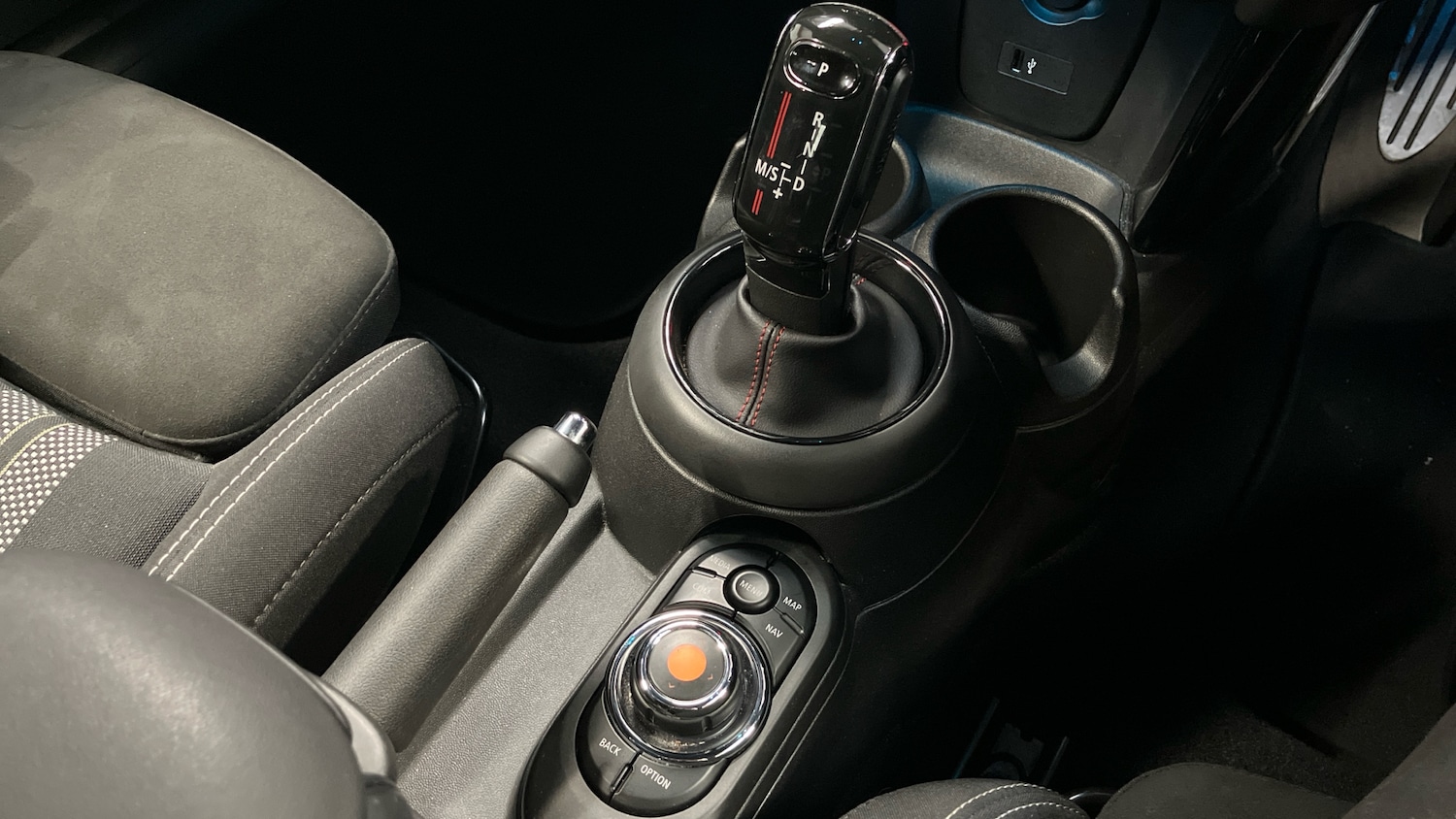 Used MINI Hatch 2020 for sale - 77258054: Photo 10