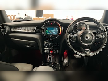 Used MINI Hatch 2020 for sale - 77258054: Photo