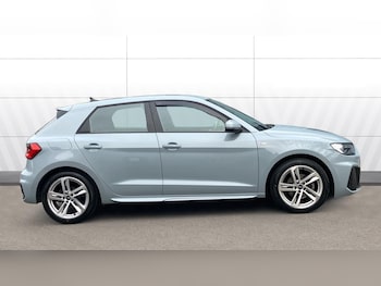 Used Audi A1 2023 for sale - 77901453: Photo