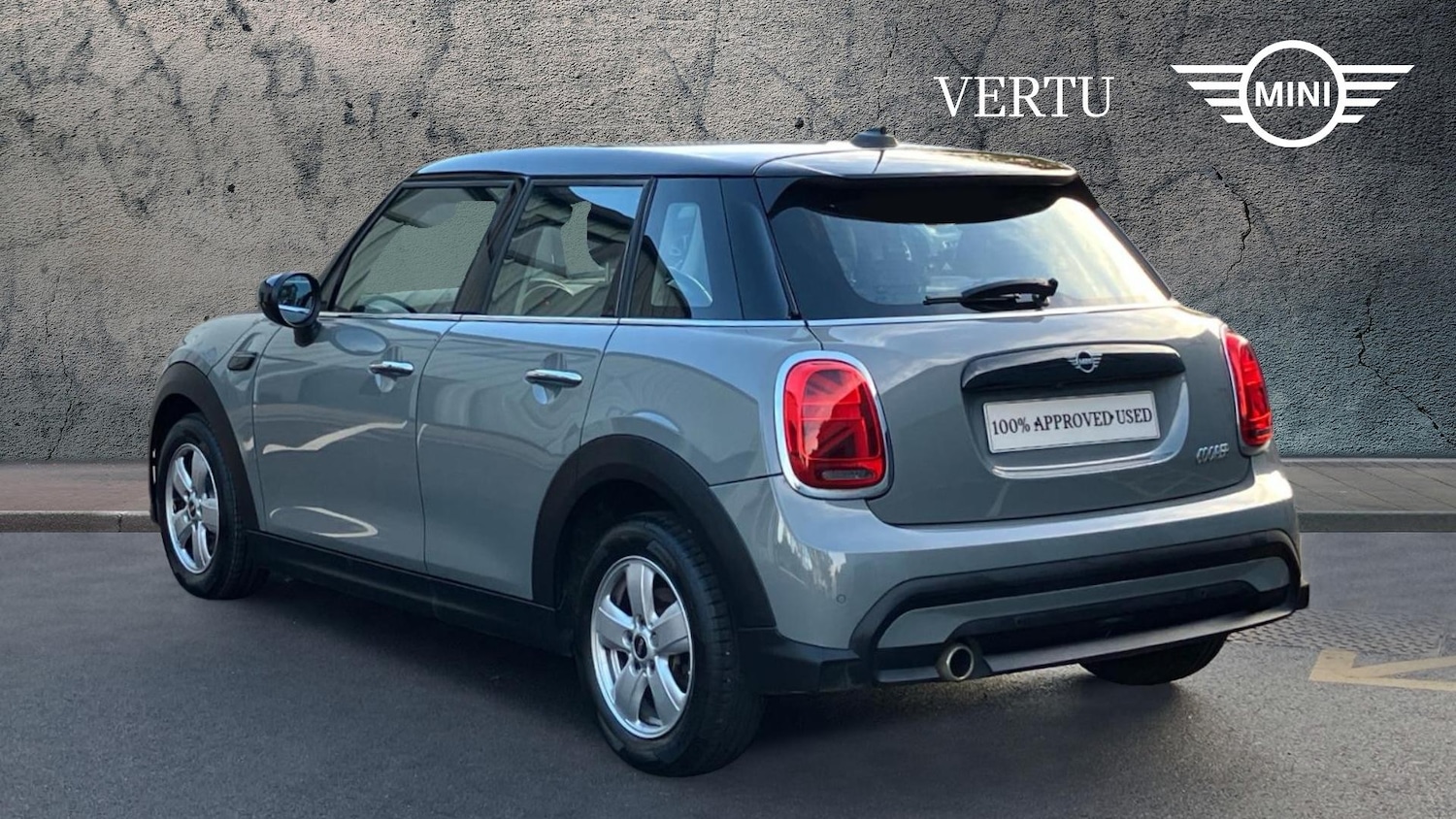 Used MINI Hatch 2021 for sale - 76340964: Photo 2