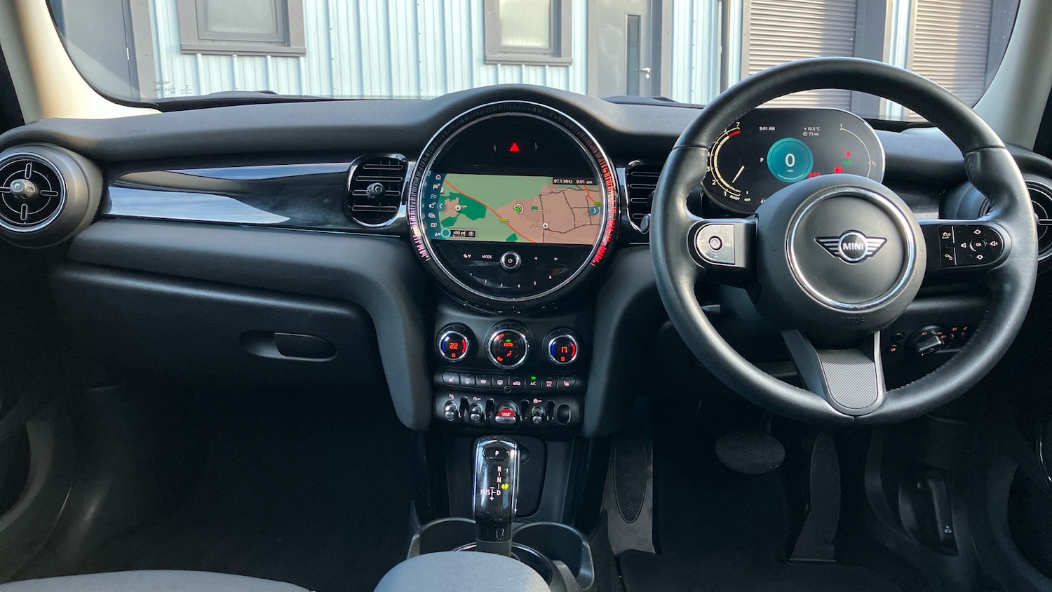 Used MINI Hatch 2021 for sale - 76340964: Photo 4