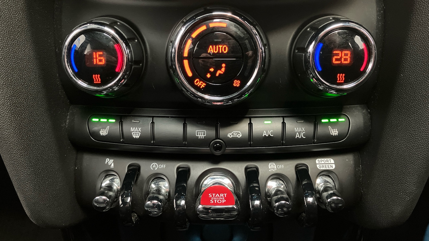 Used MINI Hatch 2023 for sale - 77460219: Photo 60