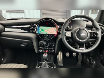 Used MINI Hatch 2021 for sale - 78939352: Photo