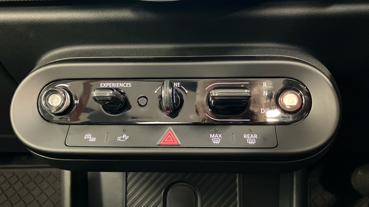 Used MINI Cooper 2025 for sale - 76979331: Photo 10