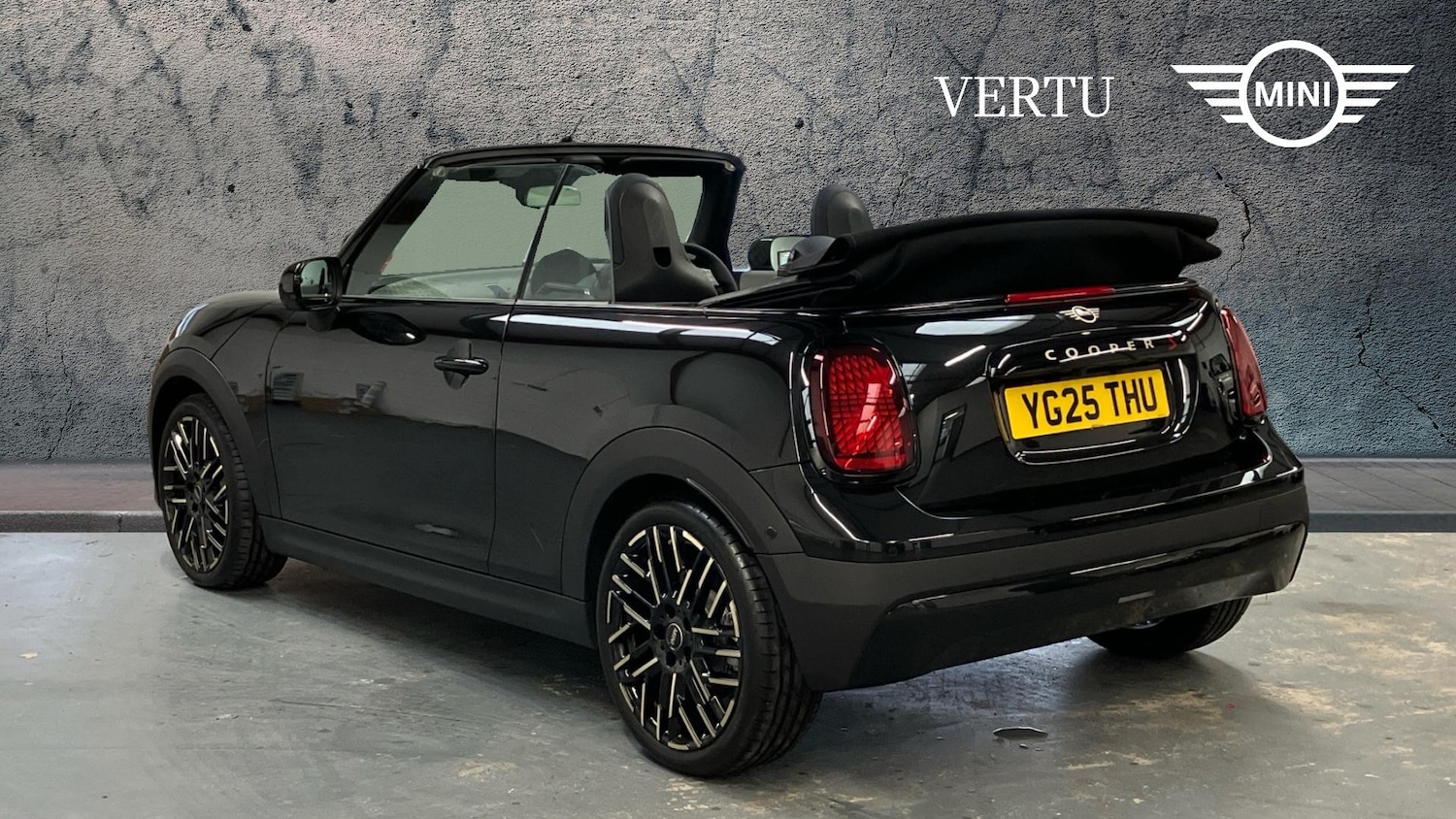 Used MINI Cooper 2025 for sale - 76979331: Photo 2