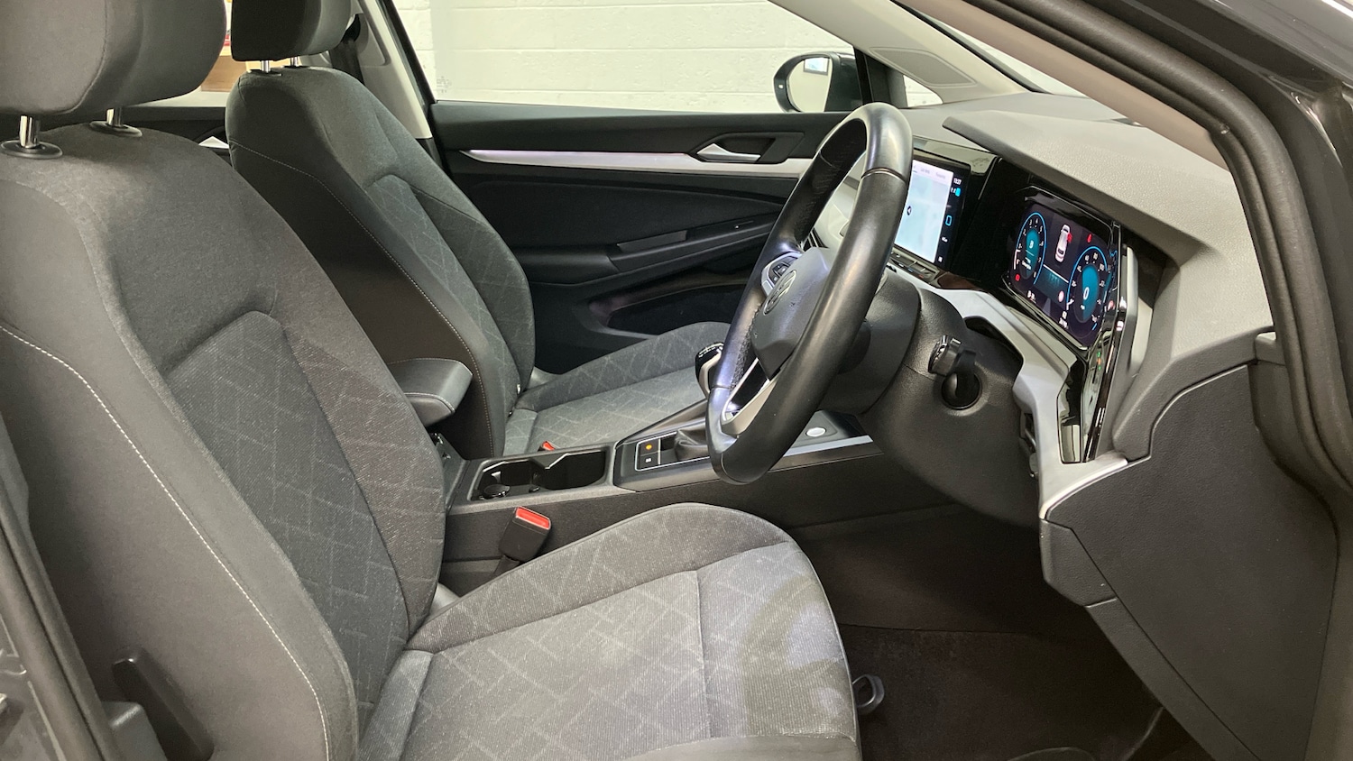 Used Volkswagen Golf 2023 for sale - 77103984: Photo 11