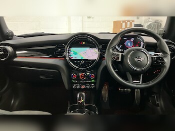 Used MINI Hatch 2023 for sale - 77326024: Photo