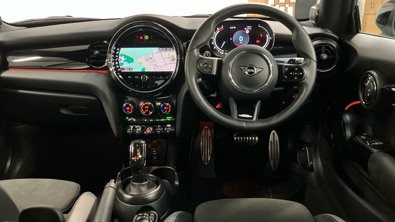 Used MINI Hatch 2023 for sale - 77326024: Photo 5