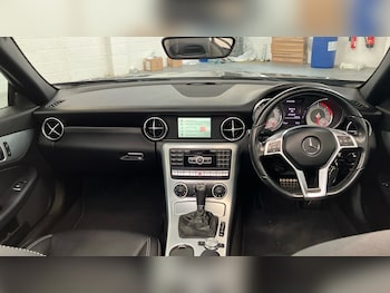 Used Mercedes-Benz SLK 2014 for sale - 76565336: Photo
