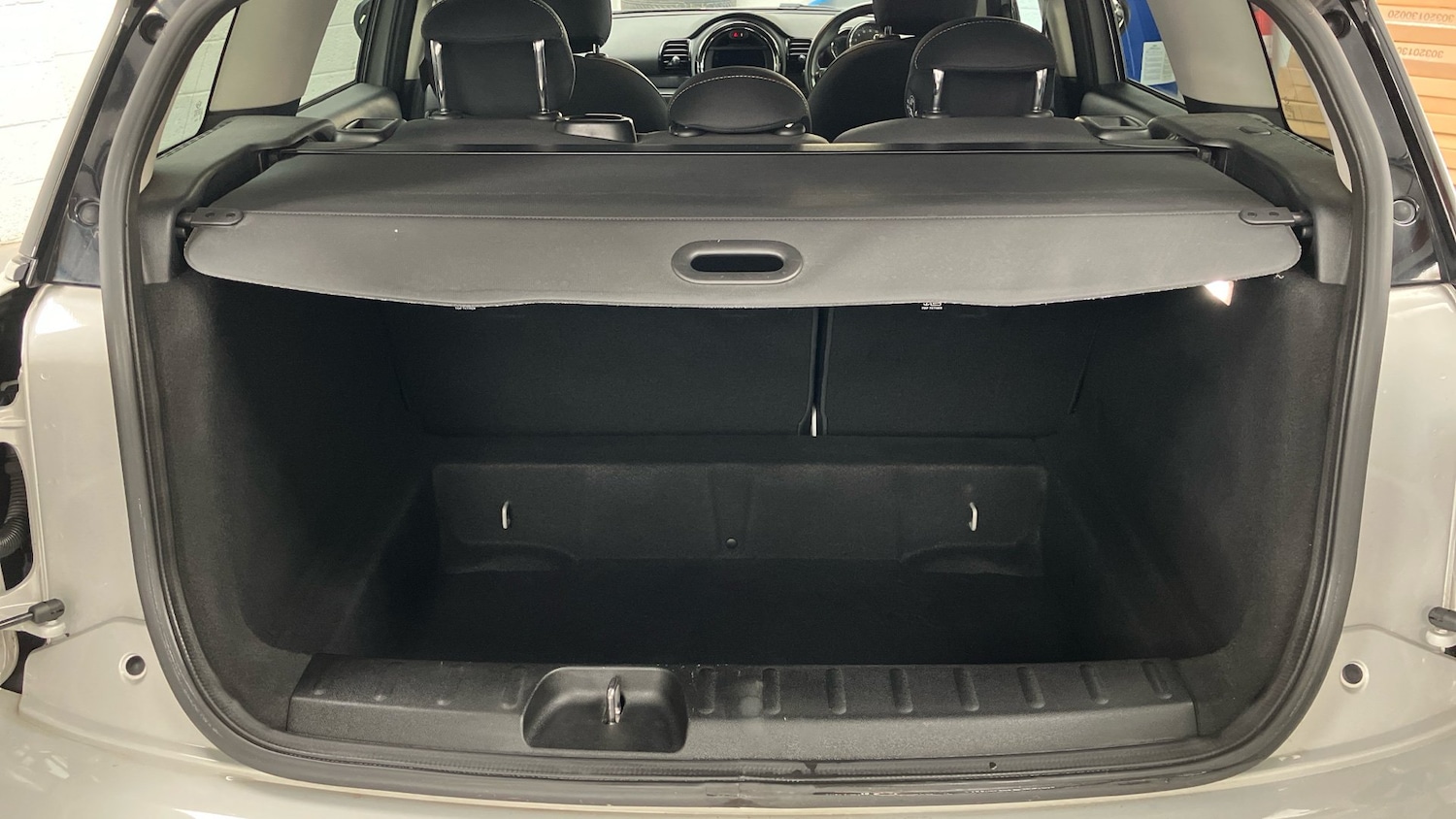 Vehicle 27