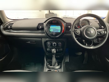 Used MINI Clubman 2017 for sale - 75829742: Photo