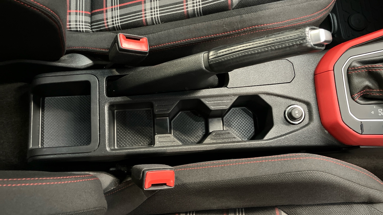 Used Volkswagen Polo 2020 for sale - 77052952: Photo 50