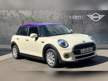 2020 (20) - 1.5 One Classic II 5dr [Comfort/Nav Pack] Petrol Hatchback
