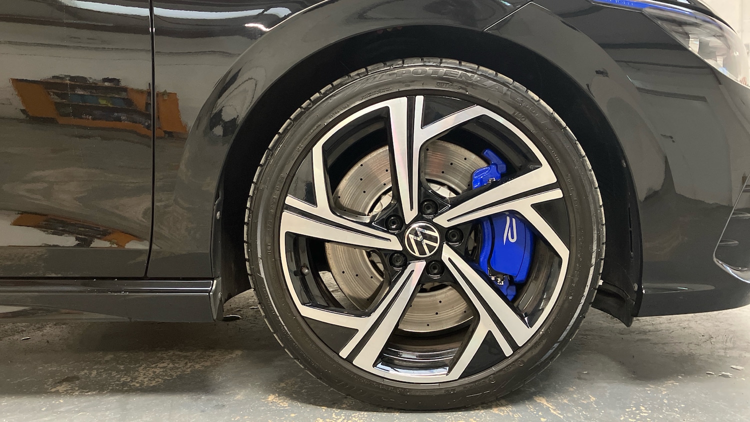 Used Volkswagen Golf 2024 for sale - 77325975: Photo 14