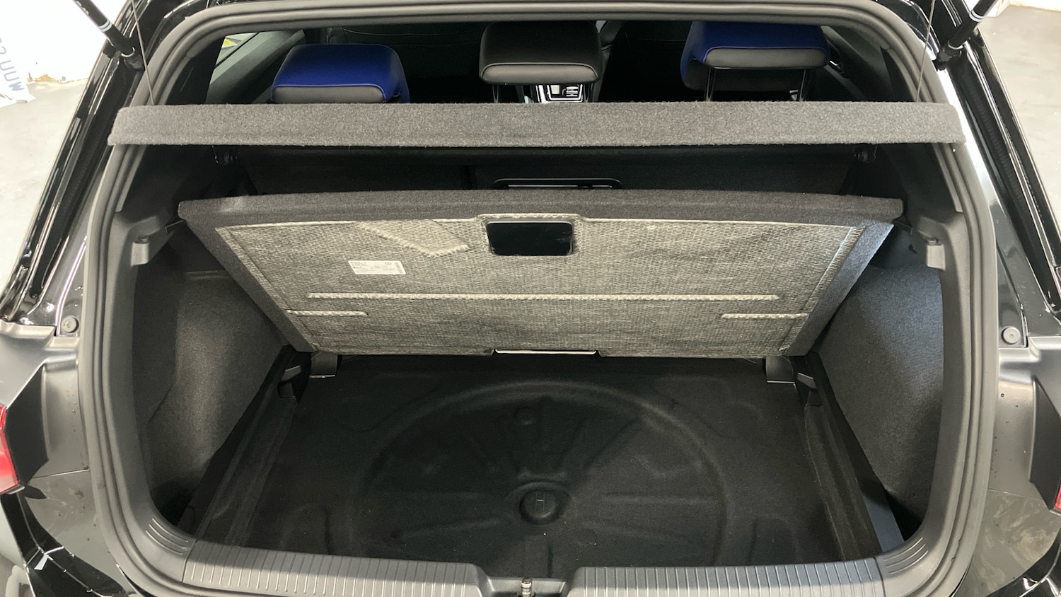 Used Volkswagen Golf 2024 for sale - 77325975: Photo 31