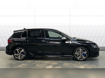 Used Volkswagen Golf 2024 for sale - 77325975: Photo