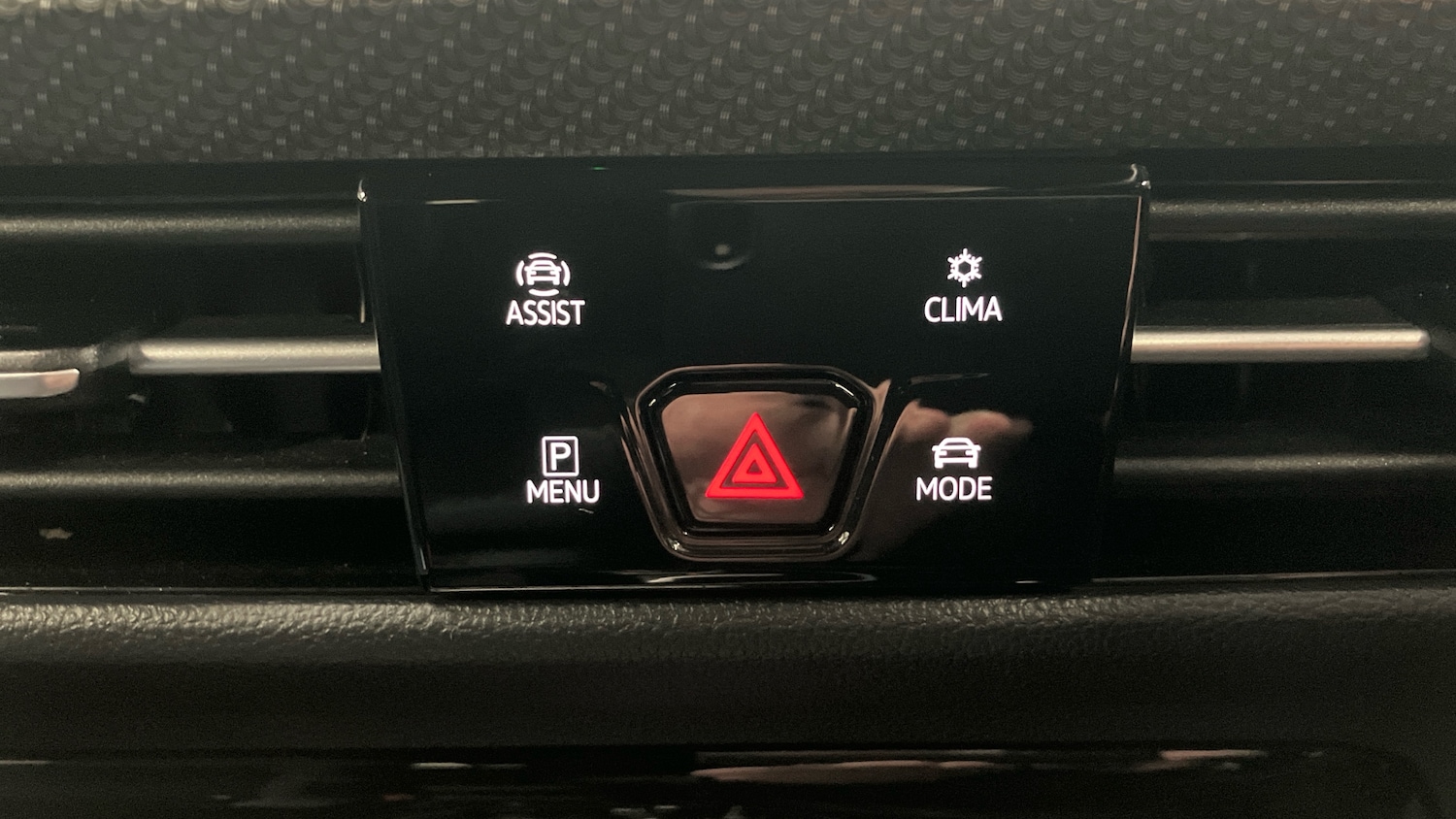 Used Volkswagen Golf 2024 for sale - 77325975: Photo 57