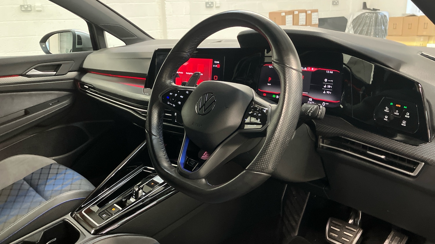 Used Volkswagen Golf 2024 for sale - 77325975: Photo 6