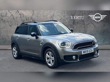2019 (19) - 1.5 Cooper S E Classic ALL4 PHEV 5dr Auto Hatchback