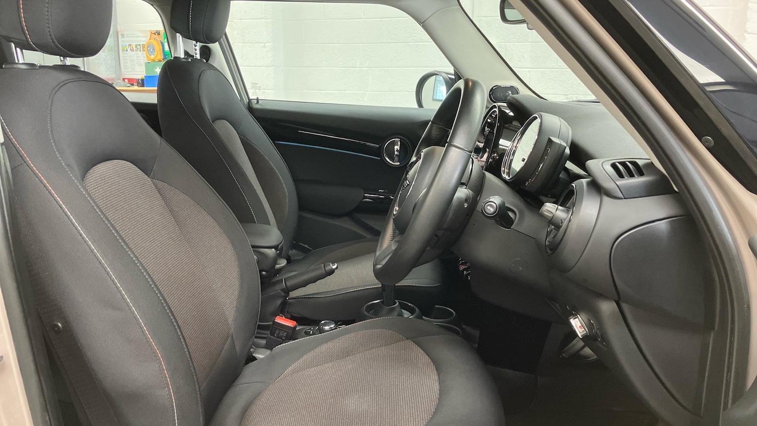 Used MINI Hatch 2022 for sale - 77961689: Photo 11