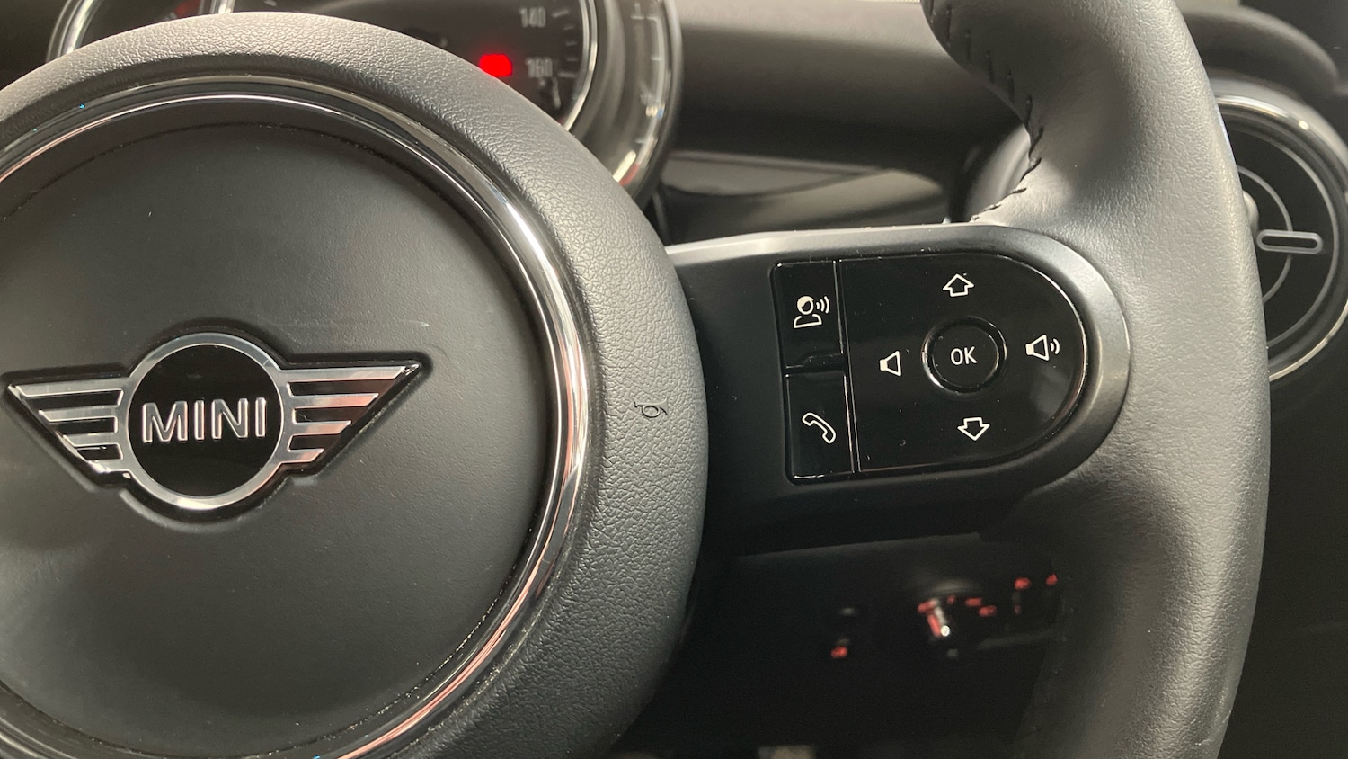 Used MINI Hatch 2022 for sale - 77961689: Photo 18