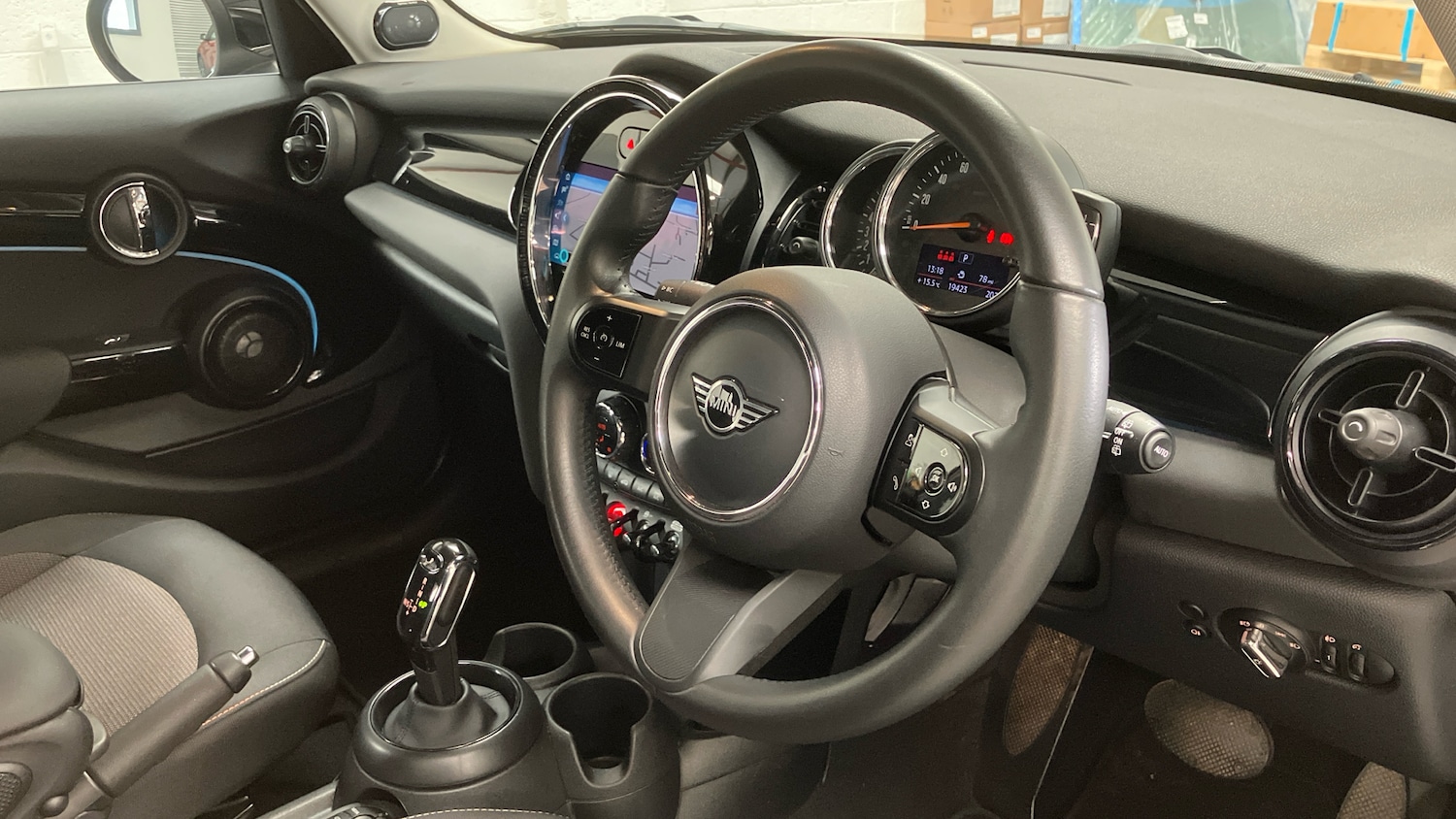 Used MINI Hatch 2022 for sale - 77961689: Photo 6