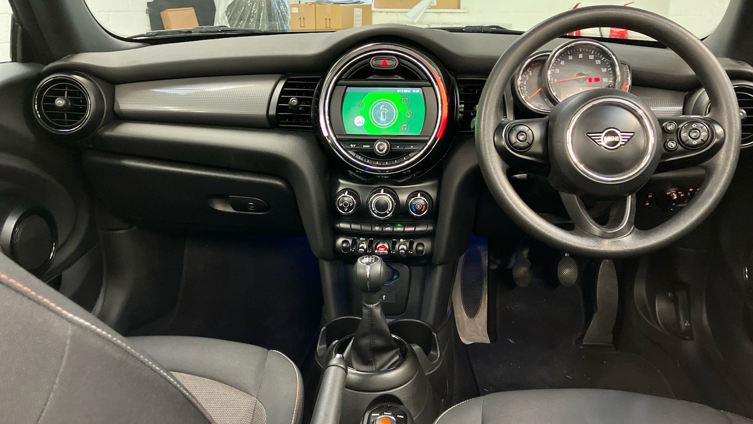 Used MINI Convertible 2020 for sale - 76958431: Photo 4