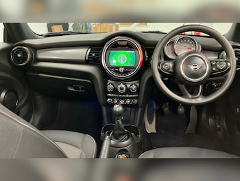 Used MINI Convertible 2020 for sale - 76958431: Photo