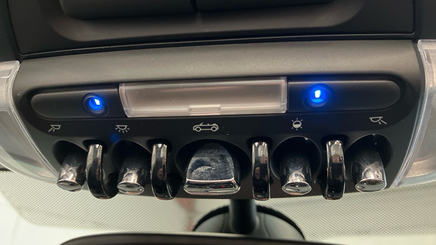 Used MINI Convertible 2020 for sale - 76958431: Photo 52