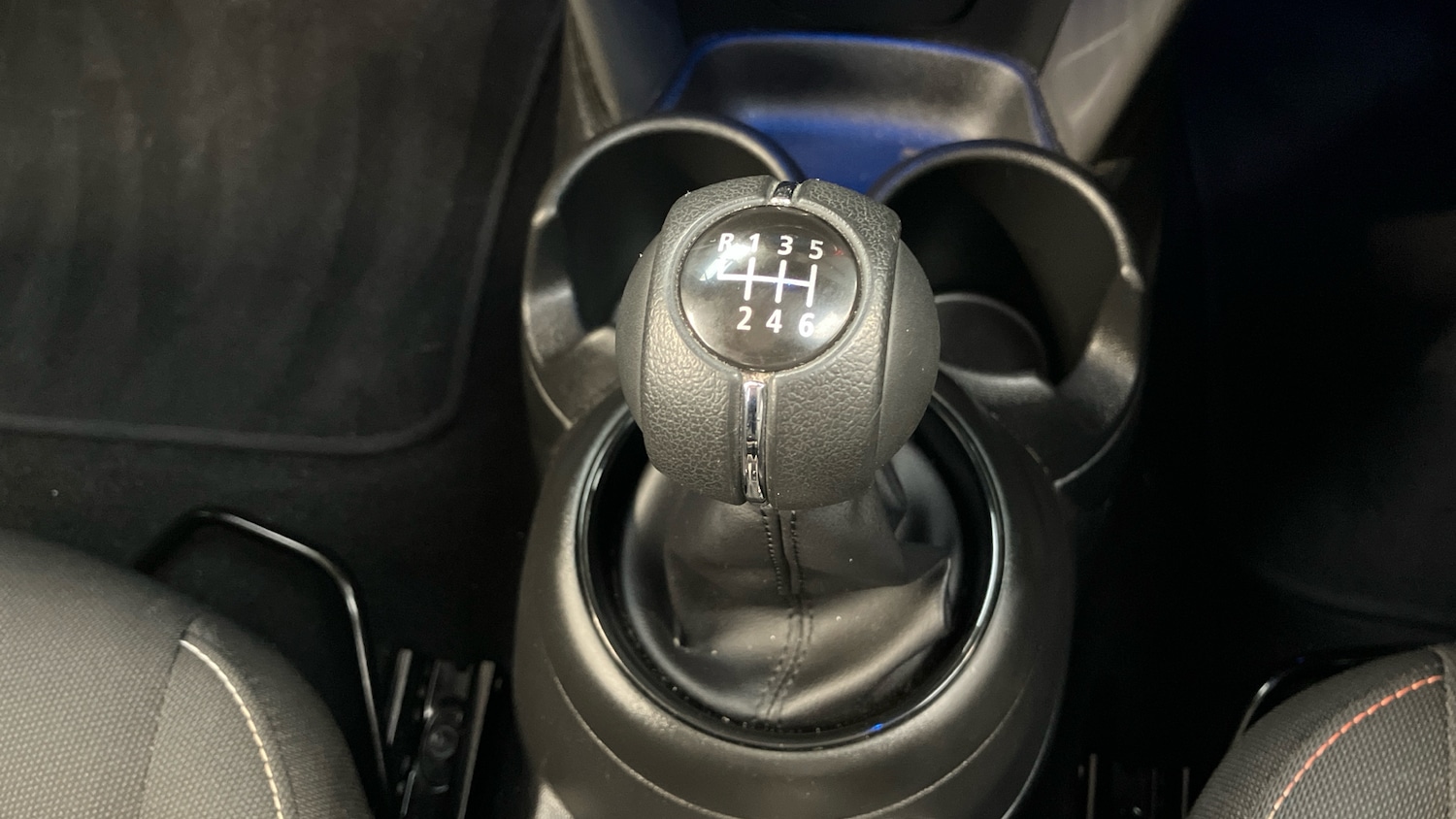 Used MINI Convertible 2020 for sale - 76958431: Photo 56