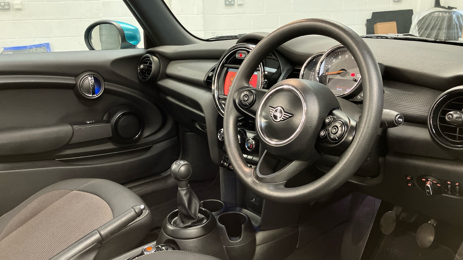 Used MINI Convertible 2020 for sale - 76958431: Photo 6