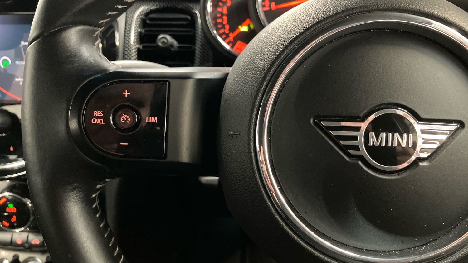 Used MINI Hatch 2021 for sale - 77172922: Photo 17