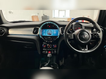 Used MINI Hatch 2022 for sale - 75895321: Photo
