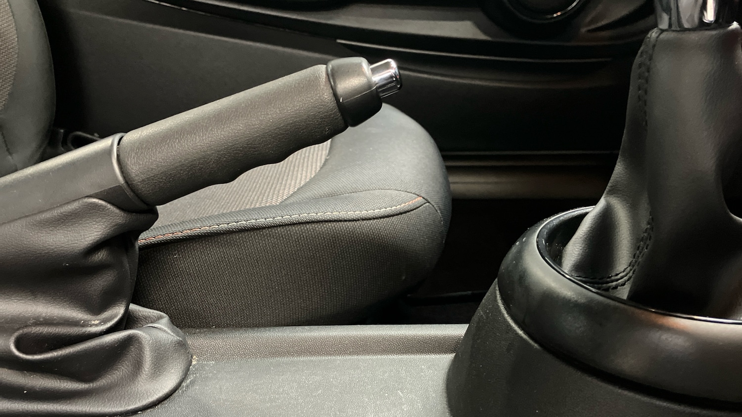 Used MINI Hatch 2017 for sale - 77630682: Photo 19