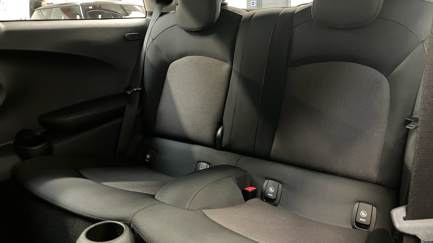 Used MINI Hatch 2017 for sale - 77630682: Photo 32