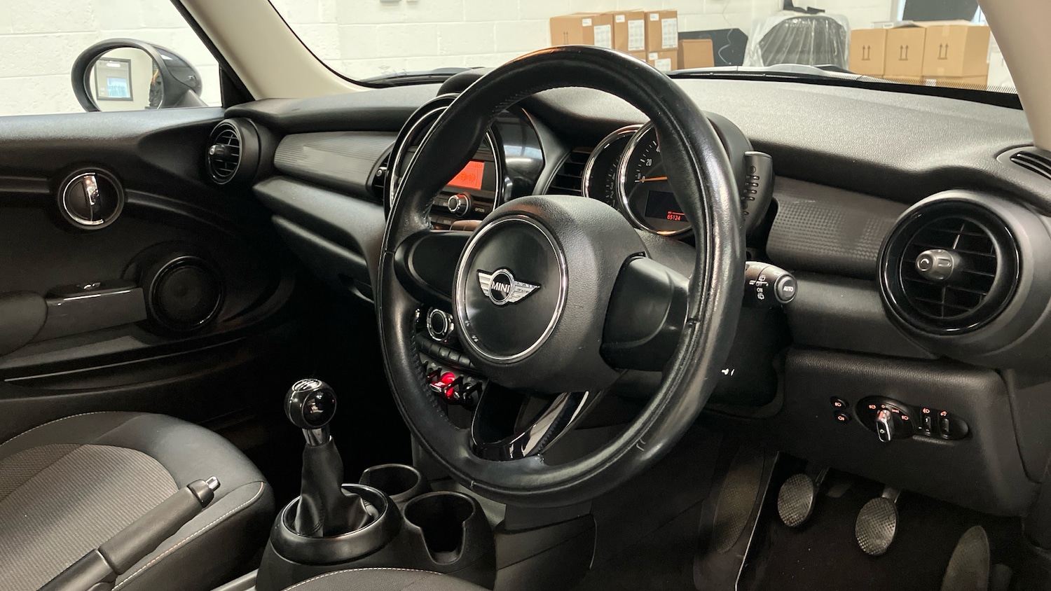 Used MINI Hatch 2017 for sale - 77630682: Photo 6