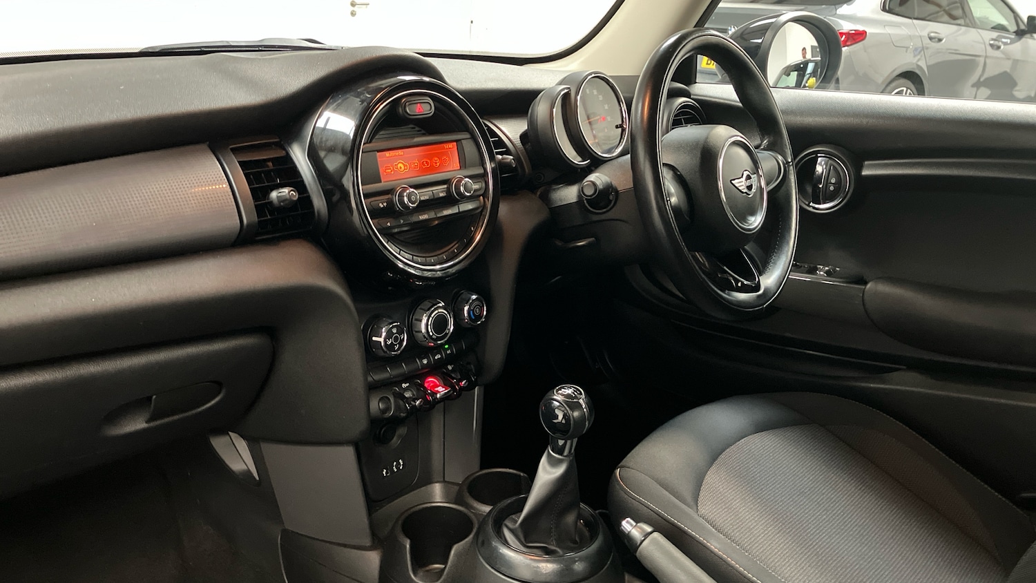 Used MINI Hatch 2017 for sale - 77630682: Photo 7