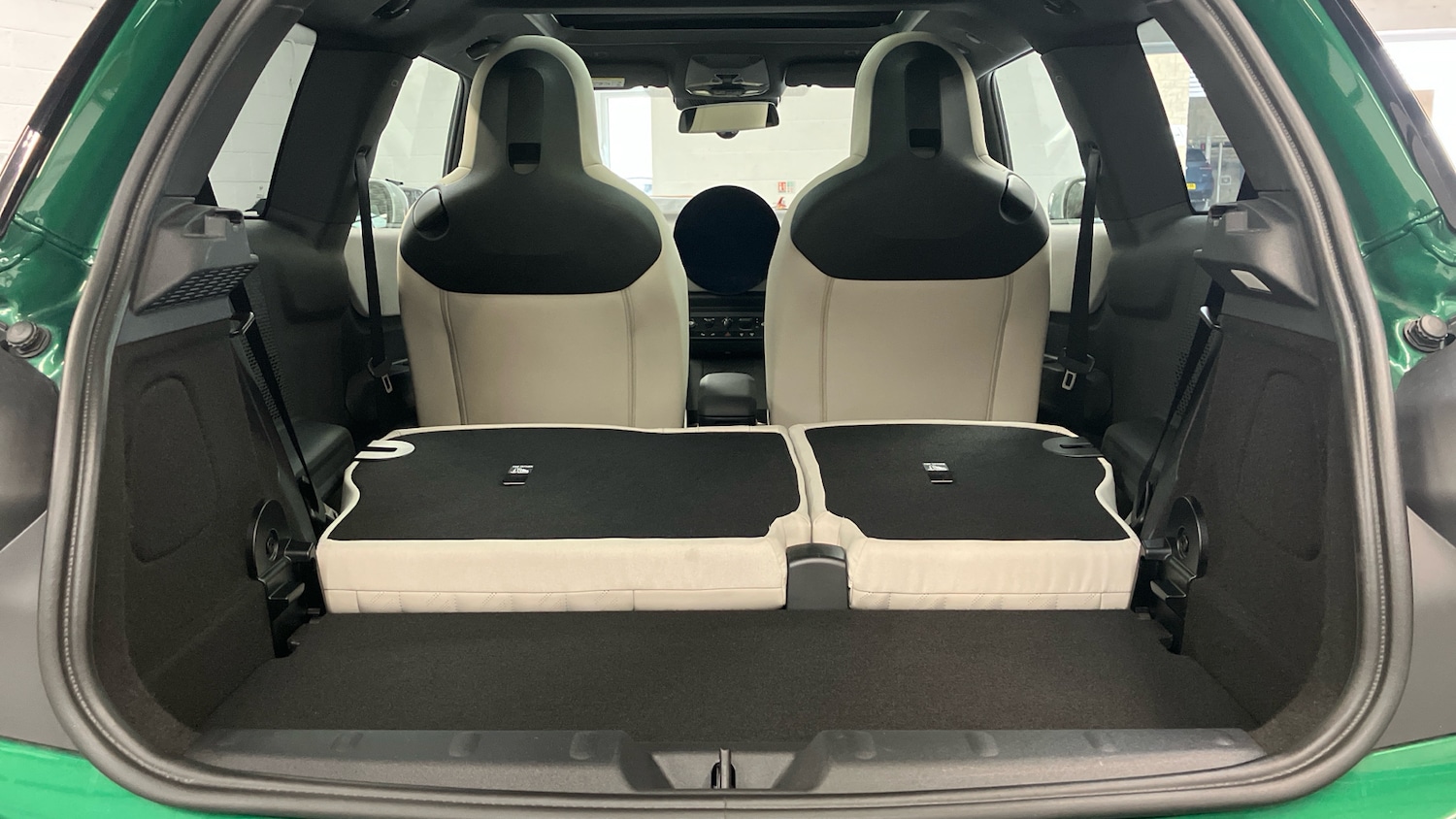 Used MINI Cooper 2024 for sale - 77996926: Photo 39